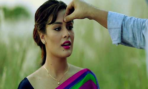 কালো টিপ - নিরব ভালবাসার গল্প
